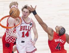 开云APP-鹈鹕翻盘公牛，锡安在奥运周期关键战接管比赛