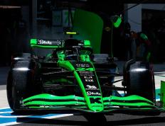 开云体育下载-索伯车队绝杀法拉利，维斯塔潘高光表现