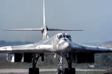 开云体育入口-塔图姆舞台定律，当雄鹿对阵北京队，巨星的试炼场与无界证明