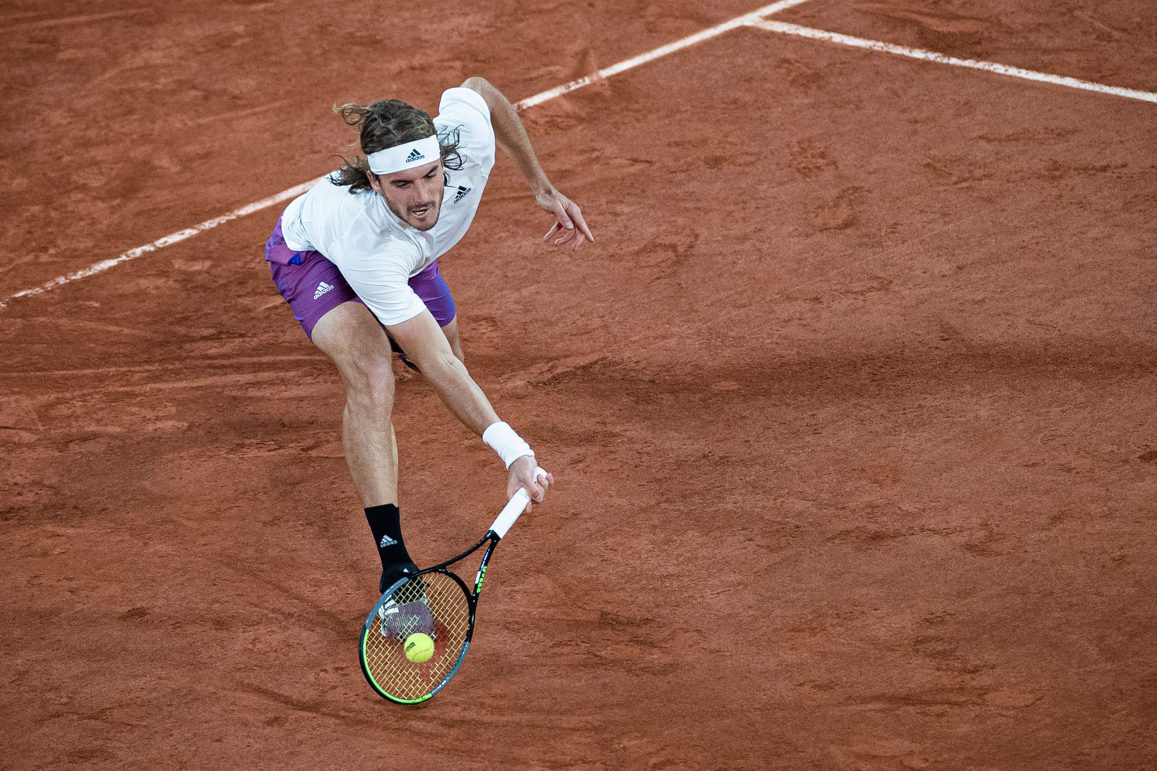 开云体育-包含德国网球队完胜英国网球队,西西帕斯制霸全场的词条