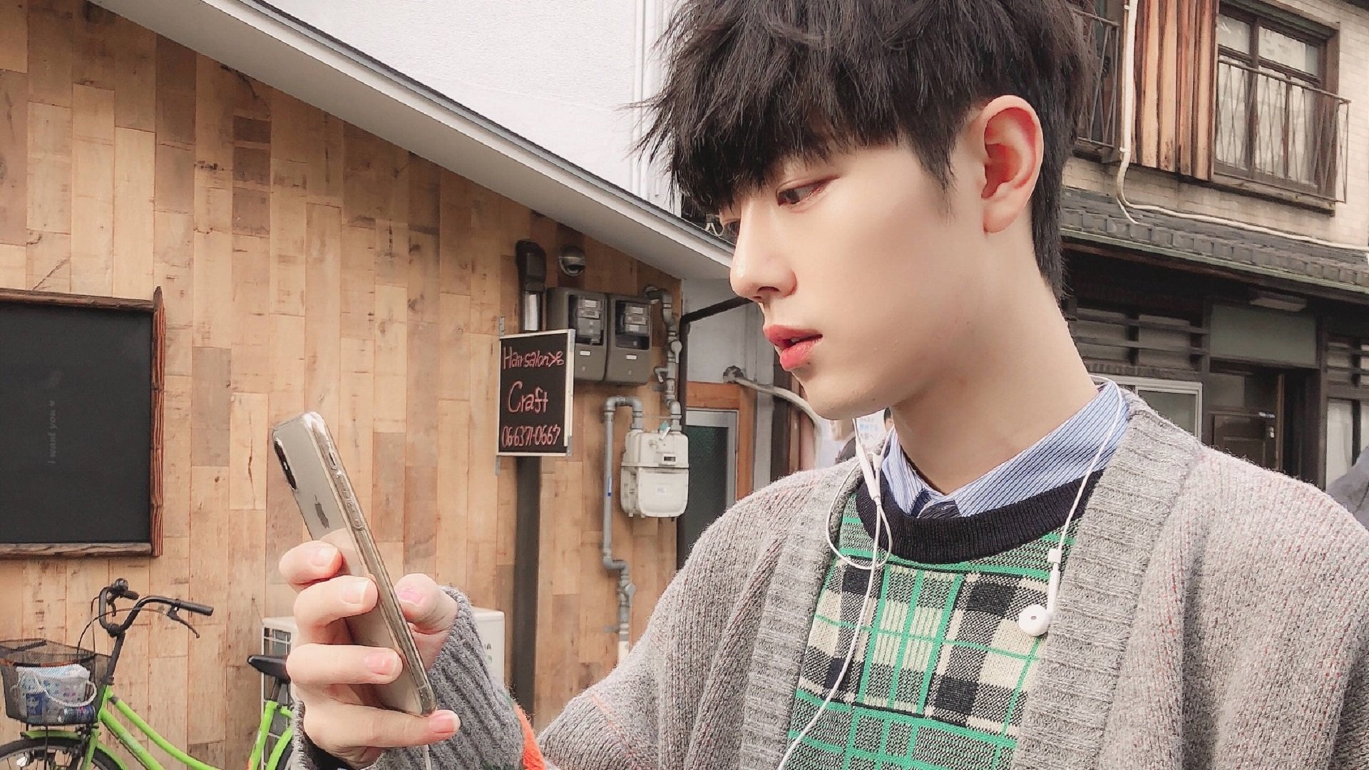 开云下载-魔人布欧降临！哈兰德双响炮轰沉黄色潜水艇，多特蒙德欧冠路现曙光