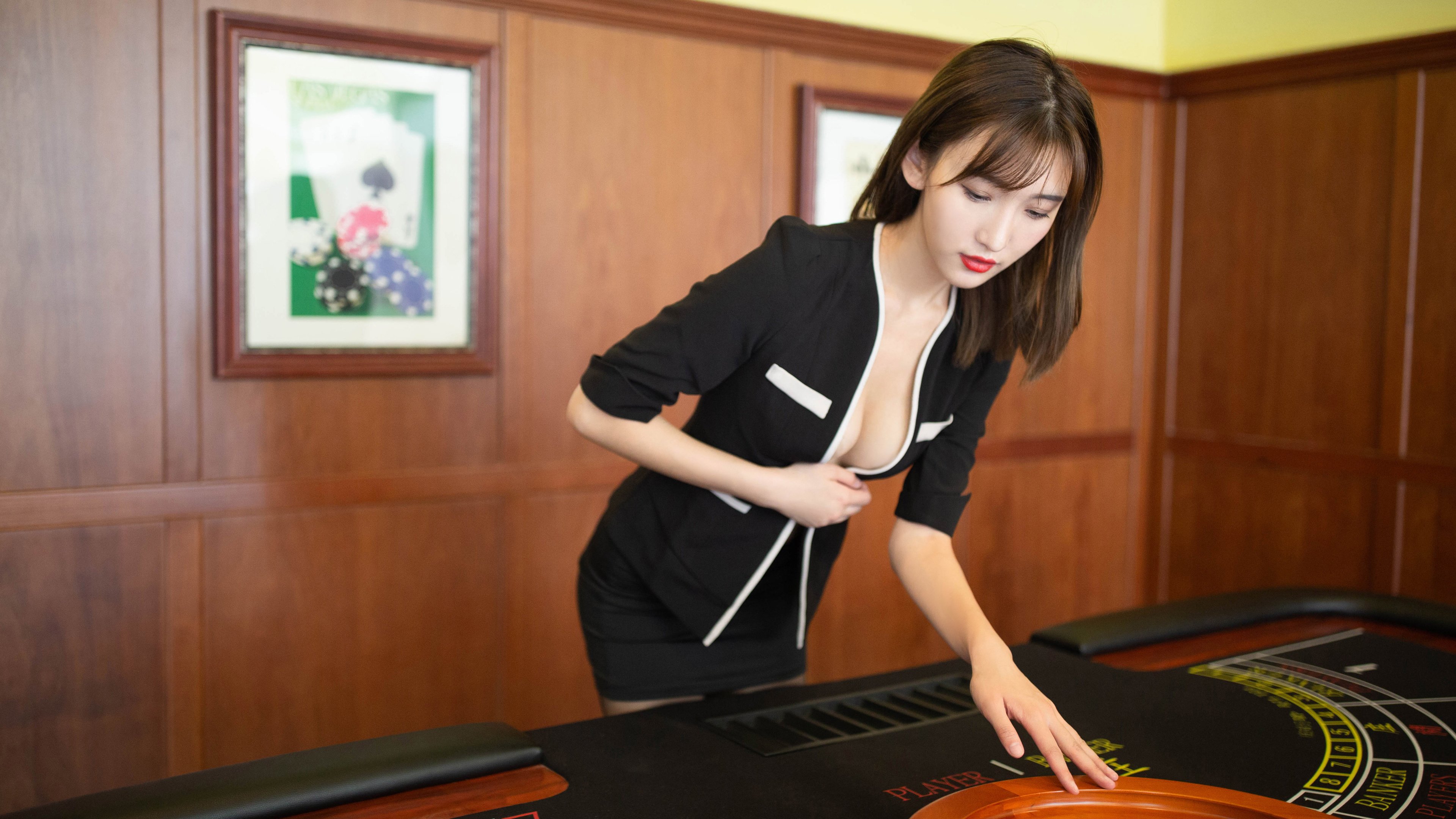 开云体育下载-独臂擎天，西决生死战之夜，拉梅洛扛起全队